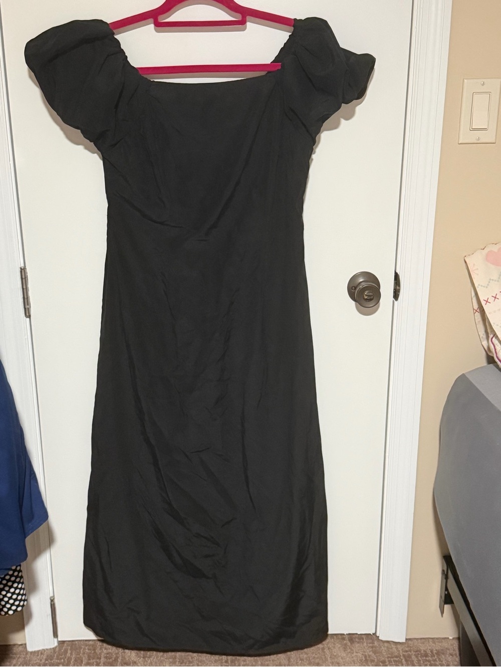 NWOT: Black Puff Sleeve Maxi Dress – A New Day Size M